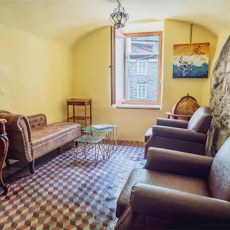 La Casa Dell'artista Rossaza