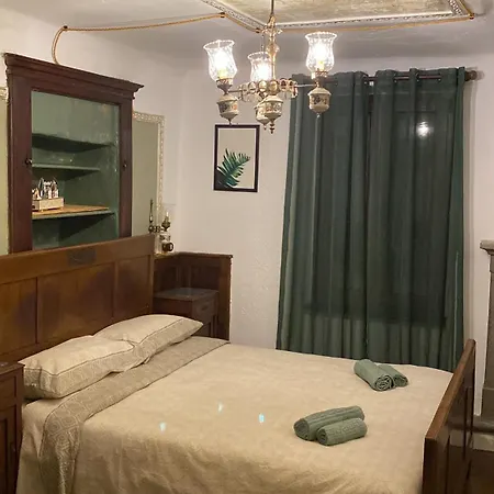 Nocleg ze śniadaniem La Casa Dell'artista Rossaza