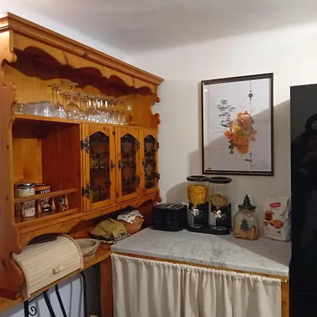 Oda ve Kahvaltı La Casa Dell'artista *