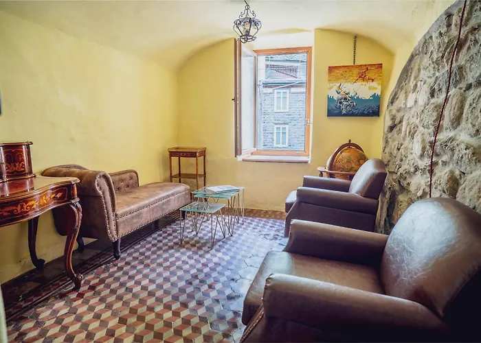 La Casa Dell'artista Rossaza