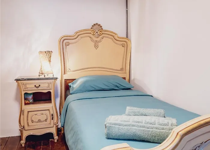 La Casa Dell'artista ベッド・アンド・ブレックファスト Rossaza
