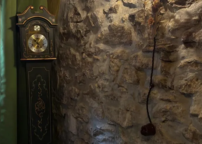 ベッド・アンド・ブレックファスト La Casa Dell'artista Rossaza