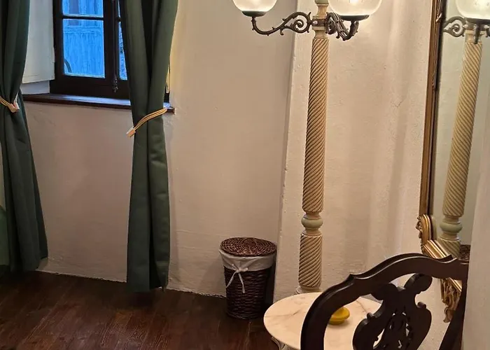 La Casa Dell'artista Rossaza